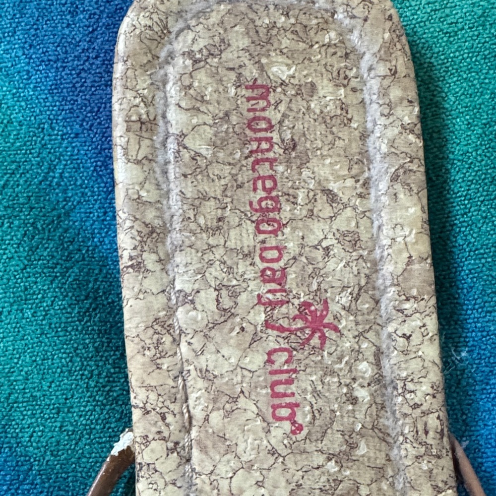 Montego Bay Club Pink Floral Sandals Size 10 EUC - Picture 2 of 3